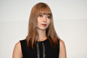 『左ききのエレン』制作発表会に登場した八木アリサ