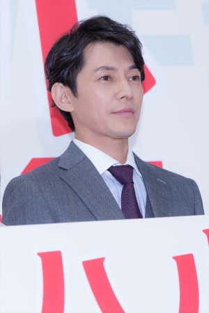 ドラマBiz『ハル ～総合商社の女～』記者発表会に登場した藤木直人