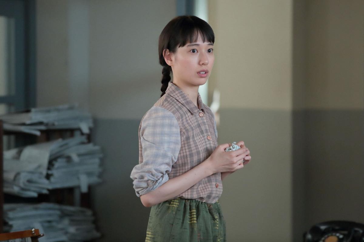 来週の『スカーレット』戸田恵梨香、新聞社から引き抜きのオファーを受けるが…