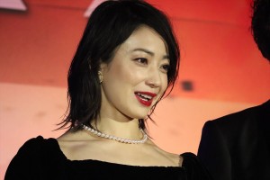 『ジェミニマン』ジャパンプレミアに登場した菅野美穂
