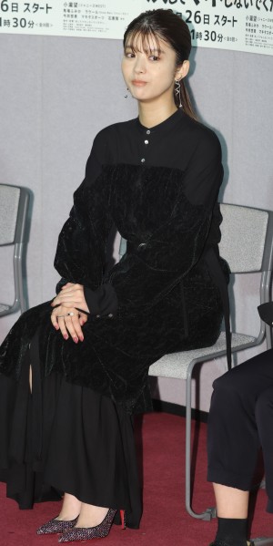 よるドラ『決してマネしないでください。』会見に登場した馬場ふみか