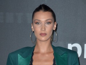 ベラ・ハディッド