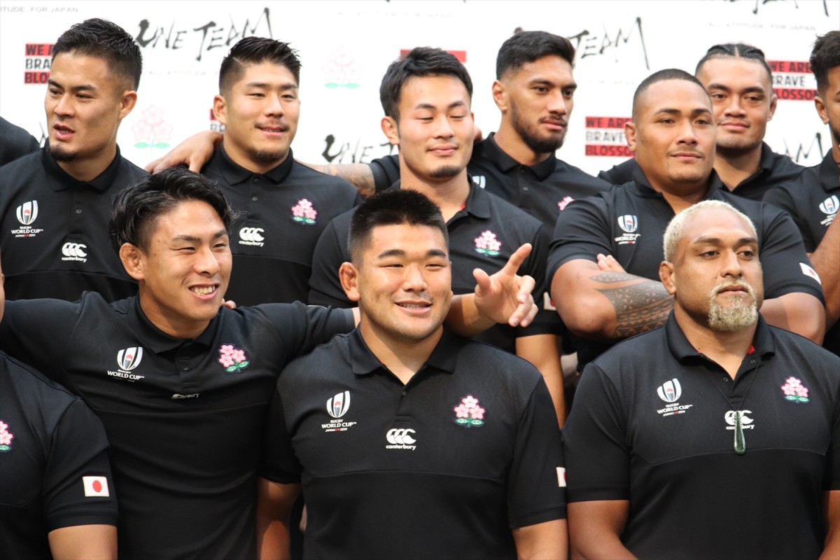 ＜ラグビーW杯＞日本代表が会見　リーチ主将「もう一度感動を届けたい」