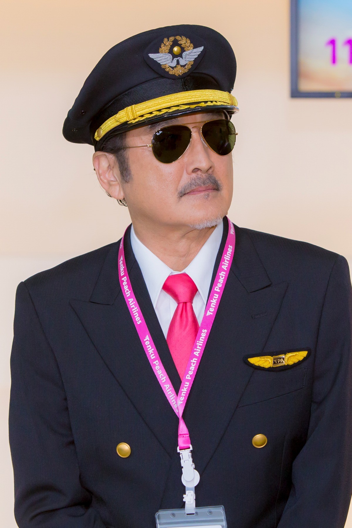 千葉雄大「こたつの下で…」発言で田中圭ら『おっさんずラブ』キャスト爆笑