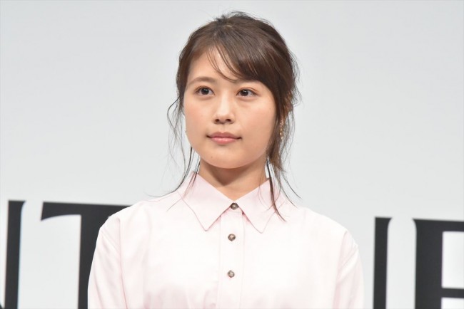 有村架純 大人なアップスタイルヘアで登場 なりたい髪は 大人まとまり髪 19年10月23日 エンタメ ニュース クランクイン