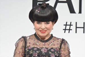 「新パンテーン新商品発表会」に登場した黒柳徹子