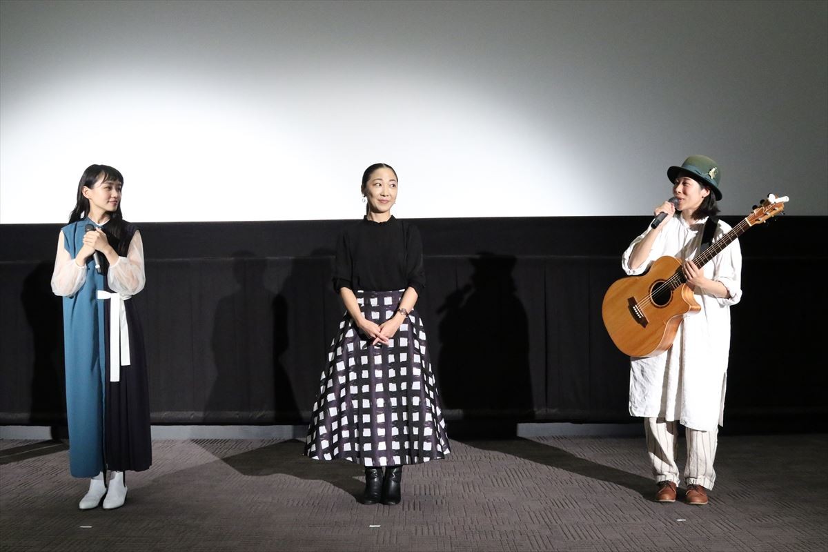 奈緒にまっすぐ見つめられ…村上淳「かわいすぎるので離れてください」