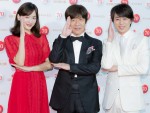 第70回NHK紅白歌合戦 司会者 取材会にて（左から綾瀬はるか、内村光良、櫻井翔）