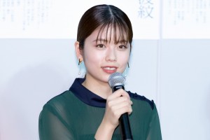 プレミアムドラマ『歪んだ波紋』会見に登場した小芝風花