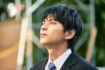 【写真】佐藤勝利、祝23歳バースデー　初単独主演映画『ブラック校則』新場面写真解禁