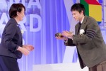 「東京ドラマアウォード 2019」授賞式、主演男優賞を受賞した菅田将暉