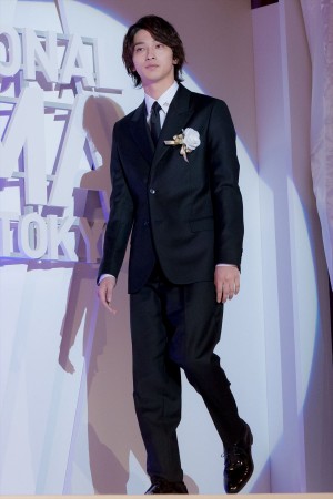 「東京ドラマアウォード 2019」授賞式、助演男優賞を受賞した横浜流星