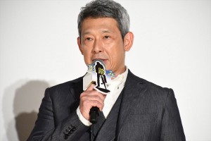映画『影踏み』プレミア先行上映会に登場した鶴見辰吾