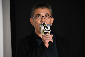 映画『影踏み』プレミア先行上映会に登場した篠原哲雄監督