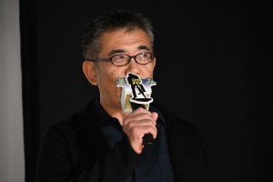 映画『影踏み』プレミア先行上映会に登場した篠原哲雄監督