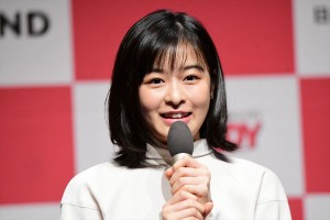 日経トレンディ「2019年ヒット商品ベスト30」「2020年ヒット予測30」先行発表会に登場した森七菜