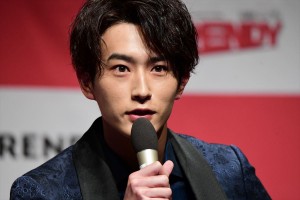 日経トレンディ「2019年ヒット商品ベスト30」「2020年ヒット予測30」先行発表会に登場した杉野遥亮