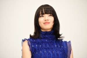 映画『閉鎖病棟‐それぞれの朝‐』初日舞台挨拶に登場した小松菜奈