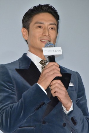『マチネの終わりに』初日舞台挨拶に登場した伊勢谷友介