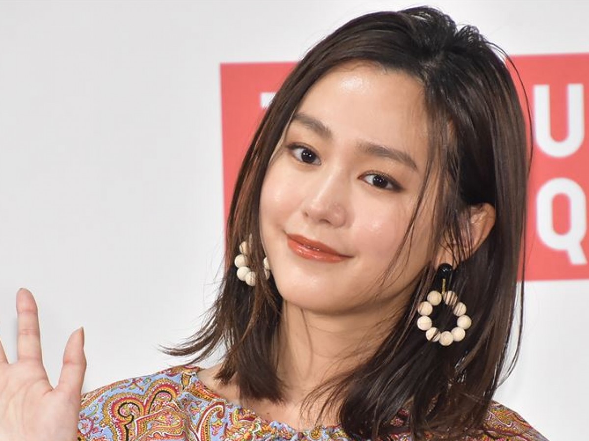 桐谷美玲、髪型チェンジ！ “おかえり前髪”ショットに反響 　河北麻友子も絶賛