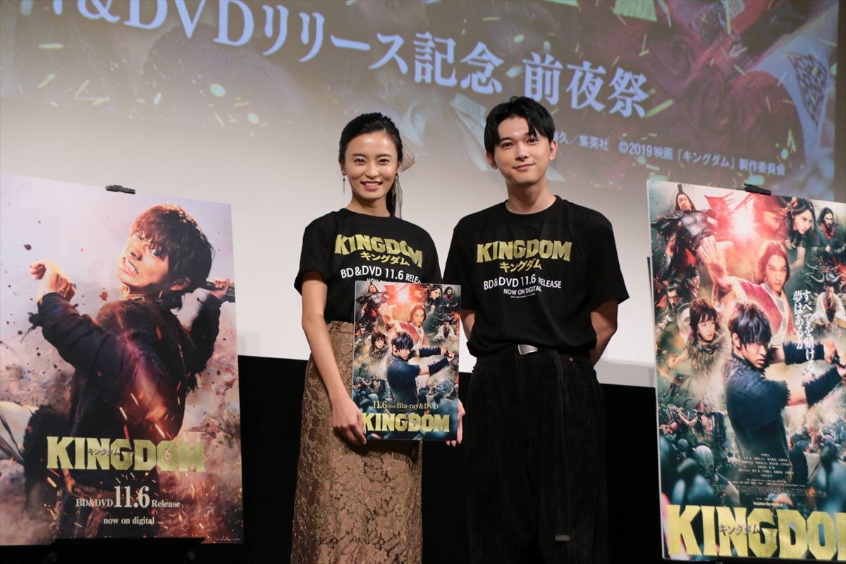 吉沢亮、サプライズ登場！　『キングダム』製作実現は“こじるり”のおかげ!?