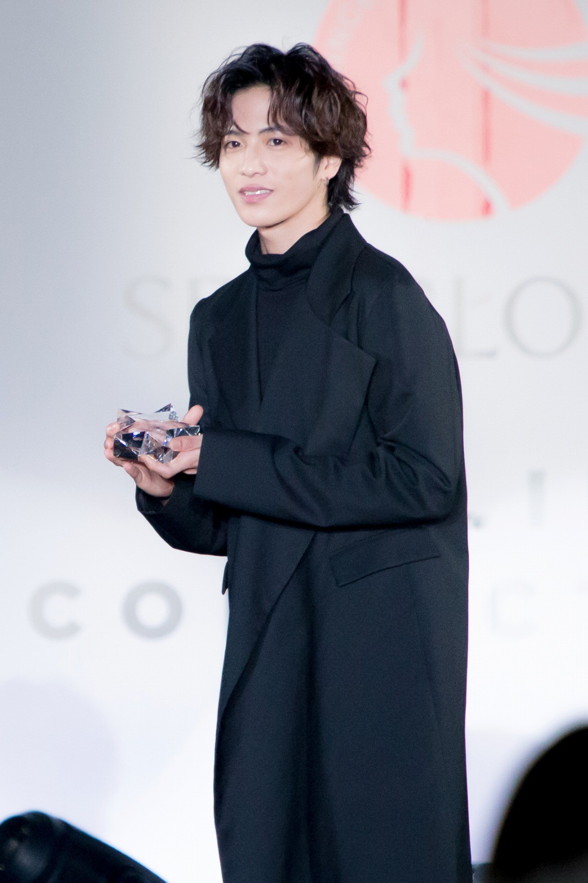 志尊淳、シャンプーは“コンビニ”告白に山本舞香が「意外！」