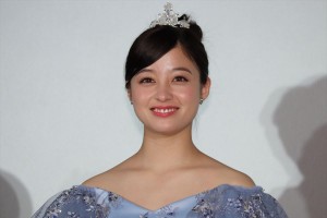 『午前0時、キスしに来てよ』リアル・シンデレライベント＆完成披露舞台挨拶に登場した橋本環奈