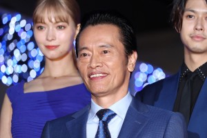 『午前0時、キスしに来てよ』リアル・シンデレライベント＆完成披露舞台挨拶に登場した遠藤憲一