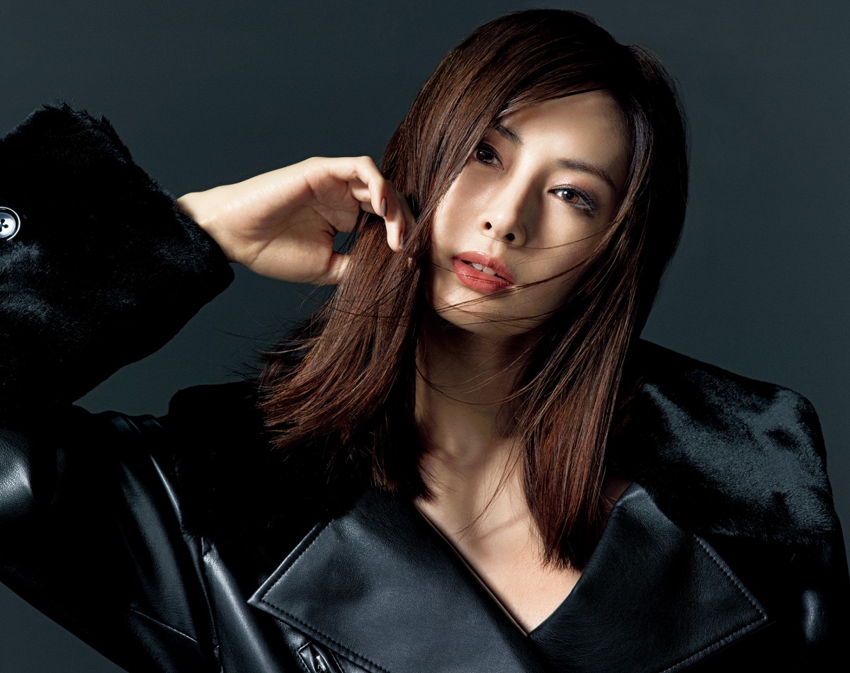 北川景子、2020年カレンダー発売決定　圧倒的美貌あふれる表紙＆特典カット解禁