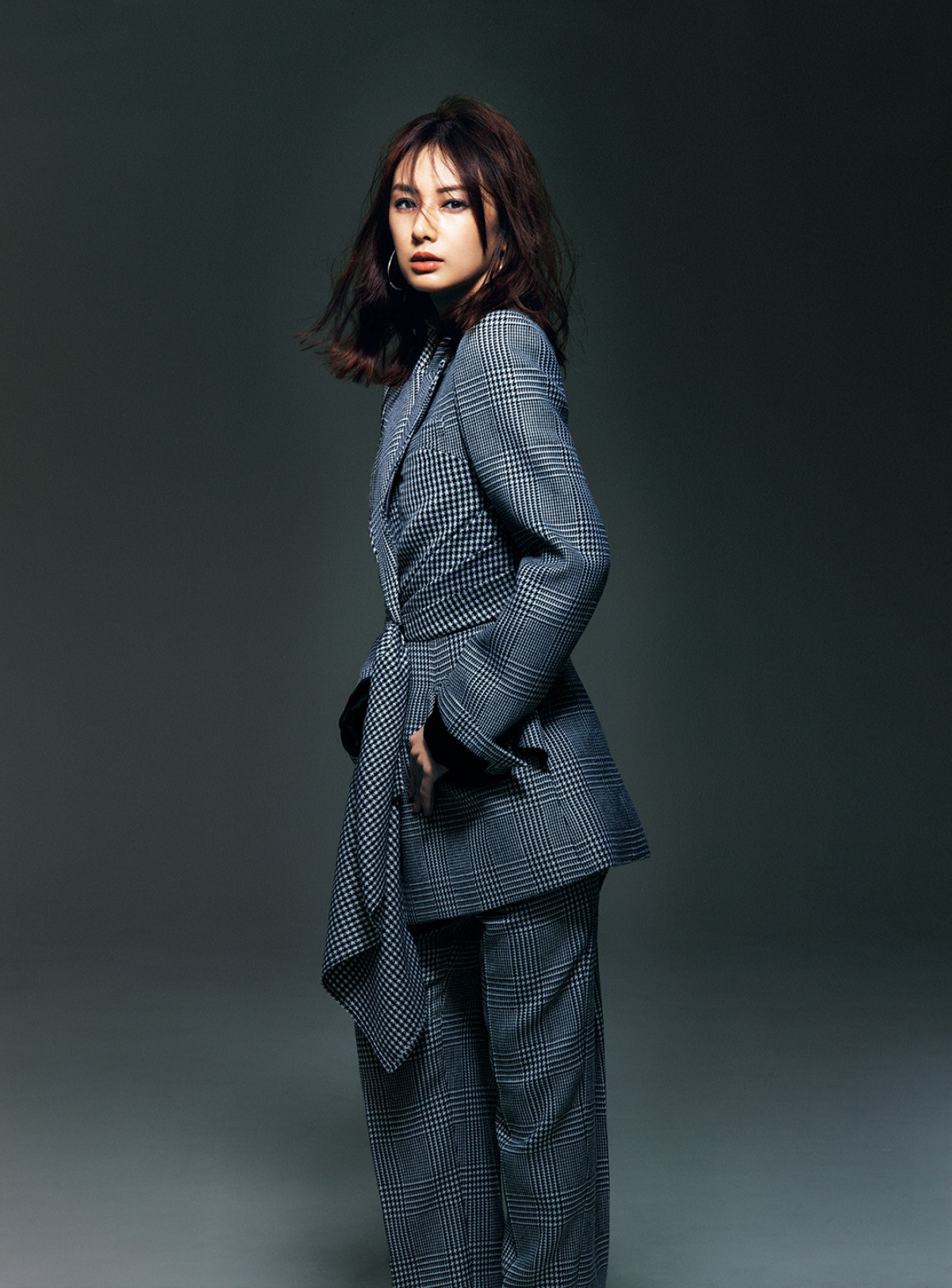 北川景子、2020年カレンダー発売決定　圧倒的美貌あふれる表紙＆特典カット解禁