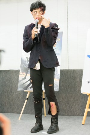 『ゾンビランド：ダブルタップ』イベントに登場した小島よしお