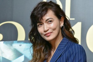 「The Mavericks of 2019」に登場した長谷川京子