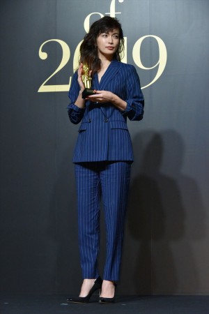 「The Mavericks of 2019」に登場した長谷川京子