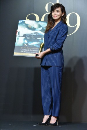 「The Mavericks of 2019」に登場した長谷川京子