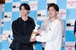 第34回新メンズノンノモデル発表式に登場した（左から）野村大貴、成田凌