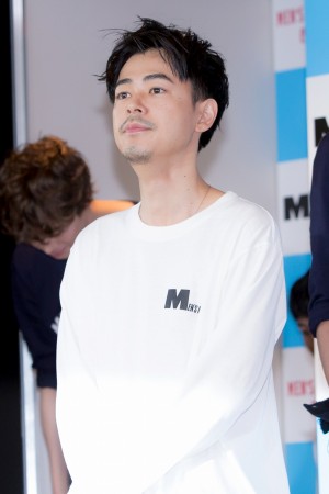 第34回新メンズノンノモデル発表式に登場した成田凌