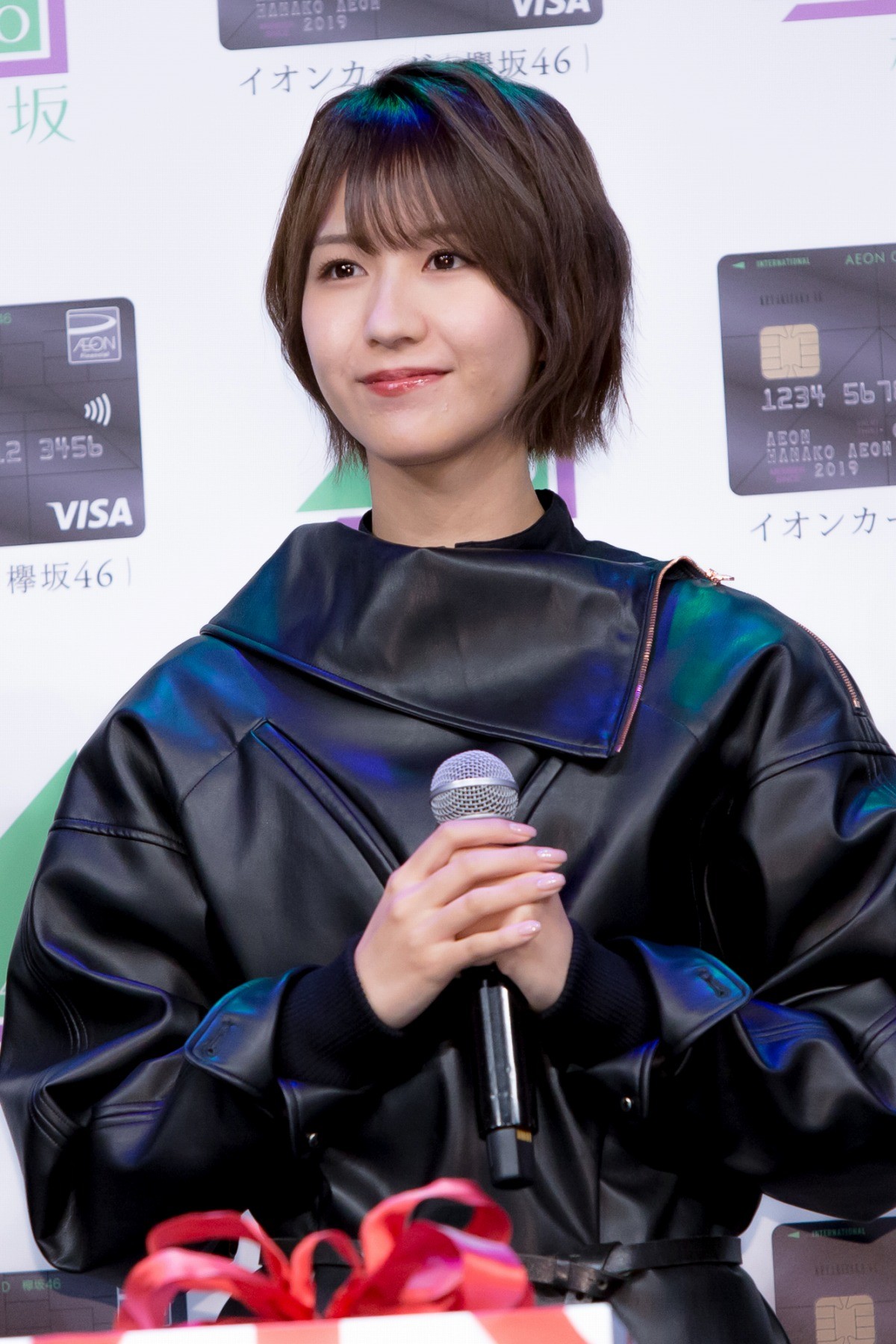 欅坂46・菅井友香「自分を確立できる女性に」 24歳の抱負