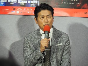 ドラマ『パラレル東京』試写会に登場した高橋克典