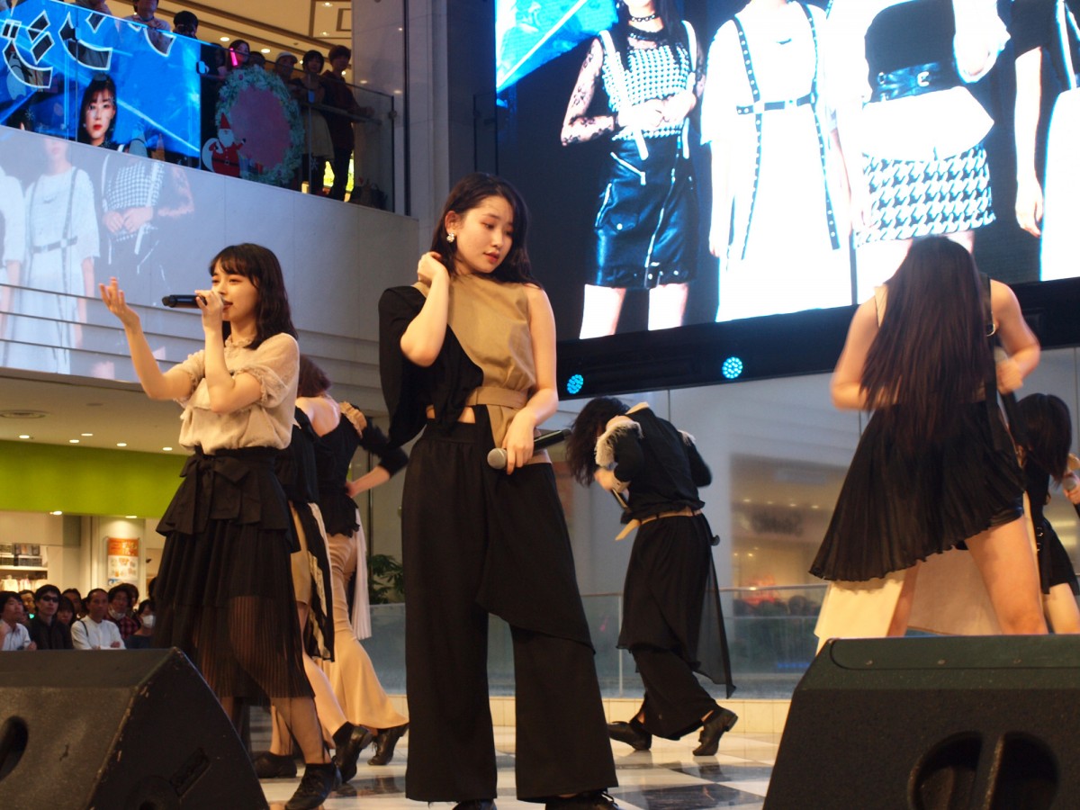 アンジュルム・竹内朱莉、新曲披露で「自分たちも“ONE TEAM”で」と決意を明かす
