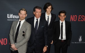 （左から）ショーン・ブロスナン、ピアース・ブロスナン、ディラン・ブロスナン、パリス・ブロスナン