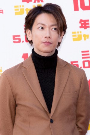 「年末ジャンボ宝くじ」「年末ジャンボミニ」発売記念イベントに登場した佐藤健