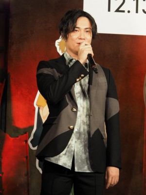 映画『ぼくらの7日間戦争』完成報告会見に登場した鈴木達央