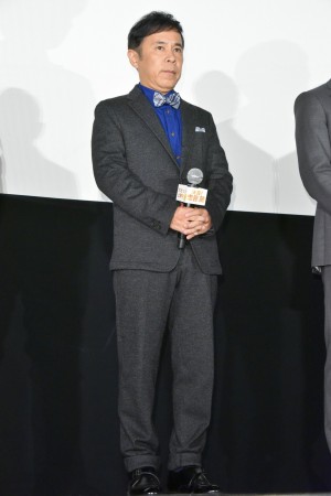 映画『決算！忠臣蔵』初日舞台挨拶に登場した岡村隆史