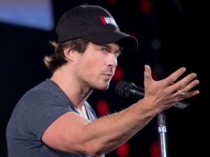 「東京コミコン 2019」オープニングイベントに登場したイアン・サマーハルダー