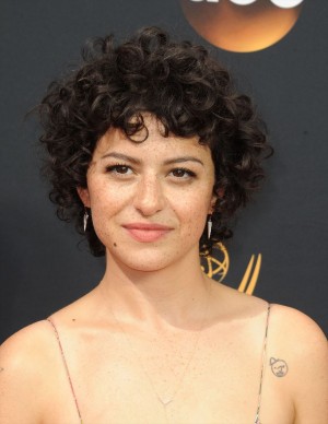 アリア・ショウカット