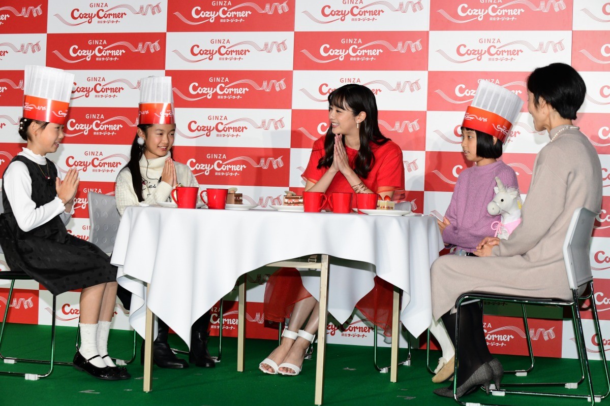 新川優愛、結婚を経て変化　2019年は「責任も出てきた年」