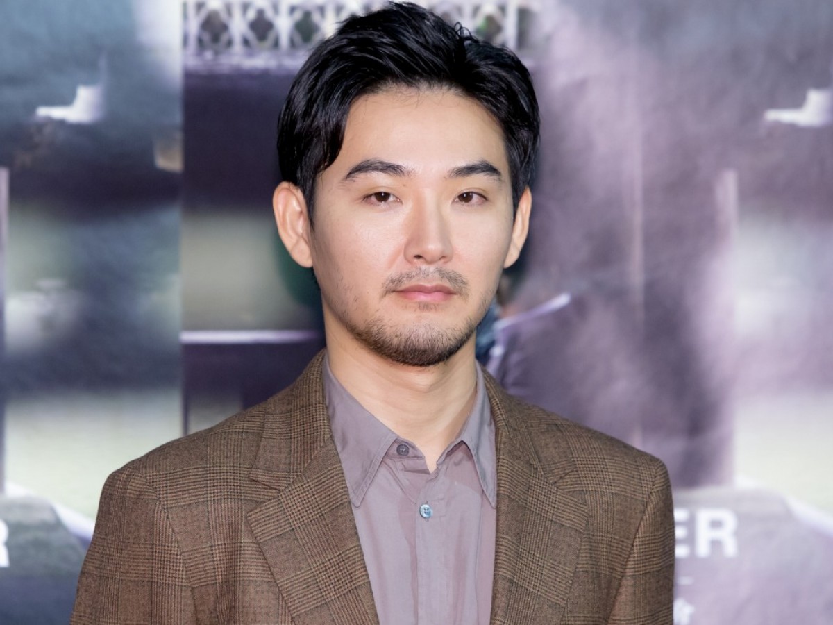 スペシャルドラマ『ストレンジャー~上海の芥川龍之介~』会見に登場した松田龍平