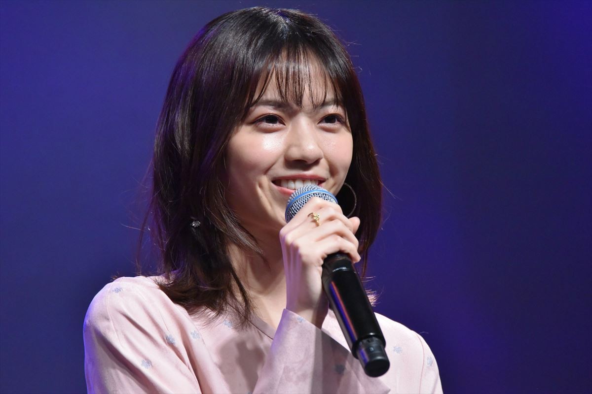 西野七瀬、初の個人賞に喜びいっぱい「すごくうれしい」