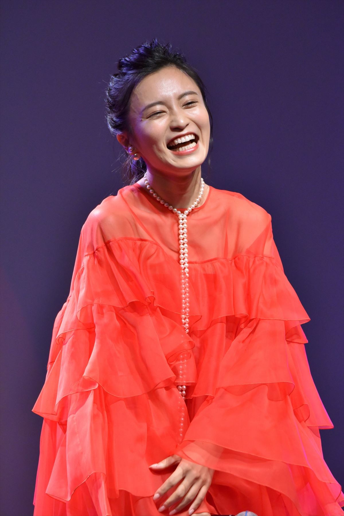 西野七瀬、初の個人賞に喜びいっぱい「すごくうれしい」