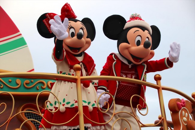 アナ雪 エルサたちにも会える 夢いっぱいのtdl クリスマスパレード を堪能 19年11月30日 写真 特集 レポート クランクイン トレンド アナ雪 エルサたちにも会える 夢いっぱいのtdl クリスマスパレード を堪能 19年11月30日 写真 特集 レポート クランクイン トレンド